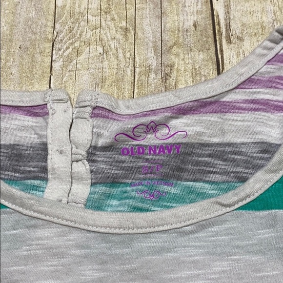 Old Navy Top - Picture 2 of 4